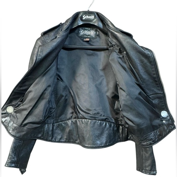 Schott NYC Vintage Distressed Women’s Black Moto Leather Jacket Size Medium - Picture 4 of 15